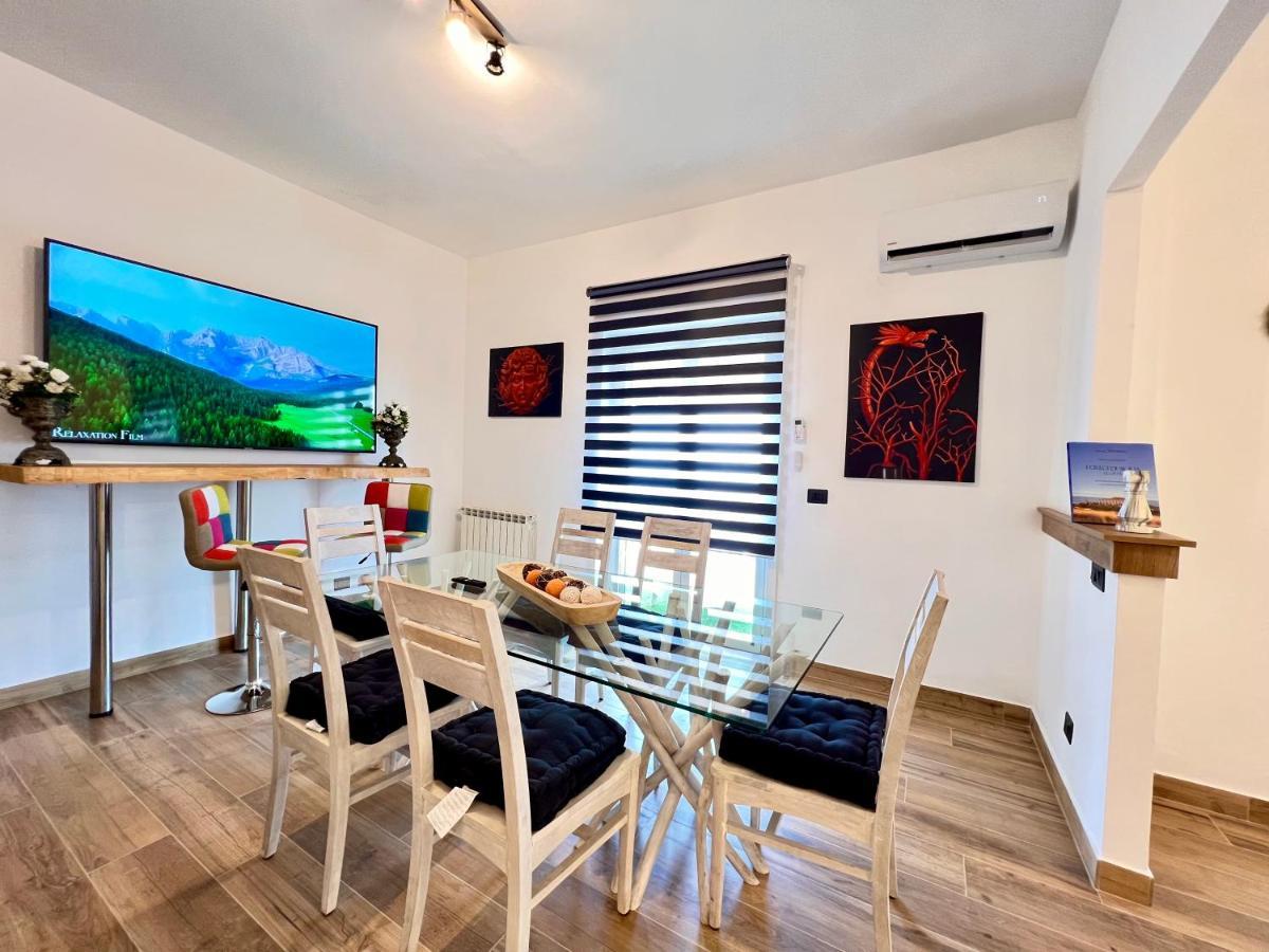 Carrubba'S Luxury Home San Giovanni La Punta Exterior foto